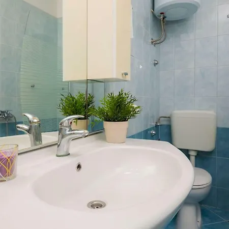 Laro - Modern&spacious Apartman *