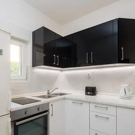 Laro - Modern&spacious 스플리트